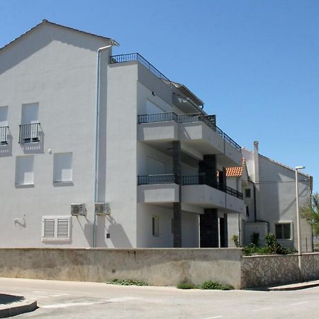 Apartmani Sara 2 Бетина Екстер'єр фото