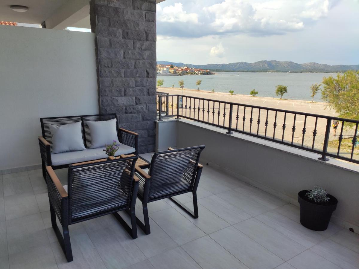 Apartmani Sara 2 Бетина Екстер'єр фото